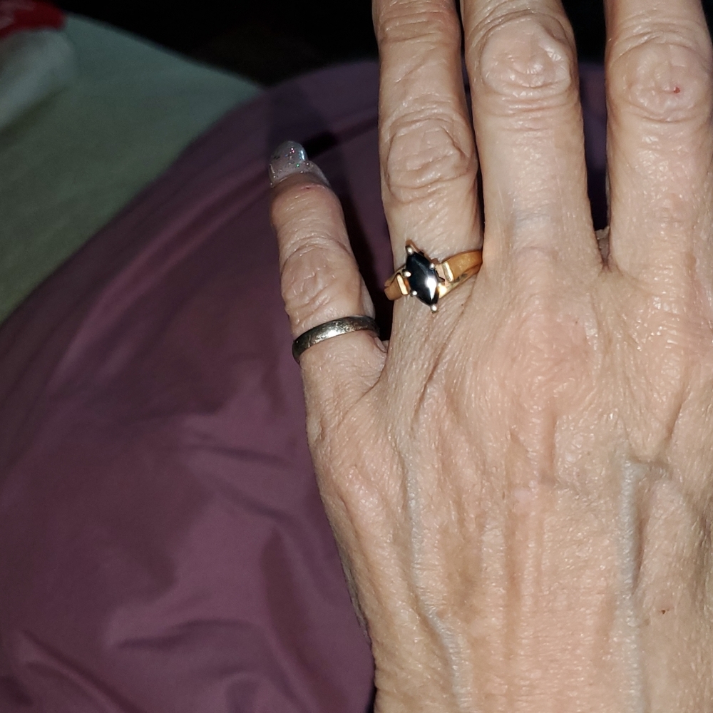 Sapphire ring - Picture 2 of 4